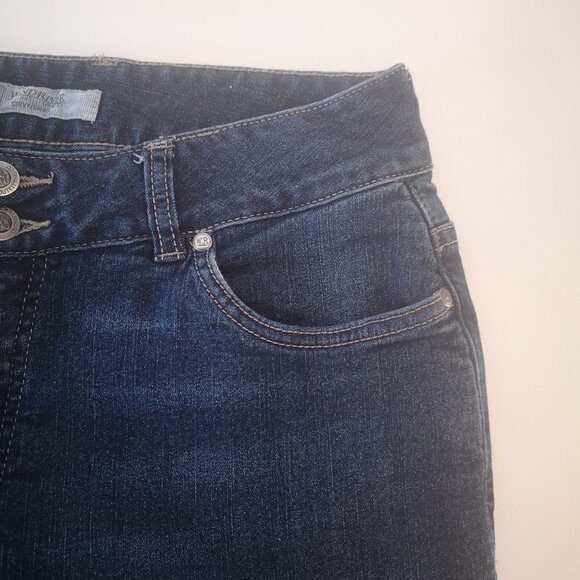 Wind River Curvy Ladies Lined Medium Wash Bootcut Slight Flare Jeans - Picture 6 of 14